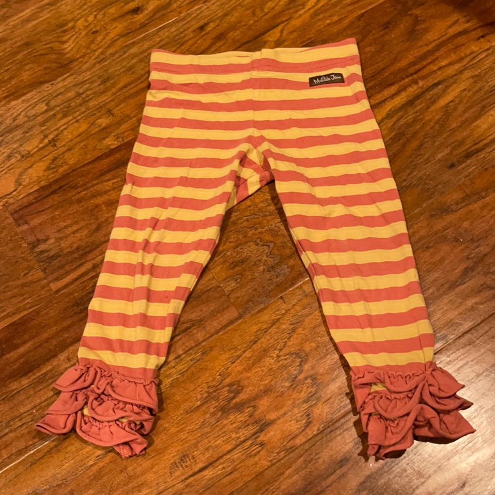 Ruffle bottom cotton leggings